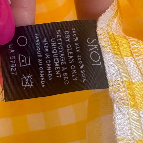 SKOT Party Skirt in yellow gingham print size Medium - Picture 9 of 11